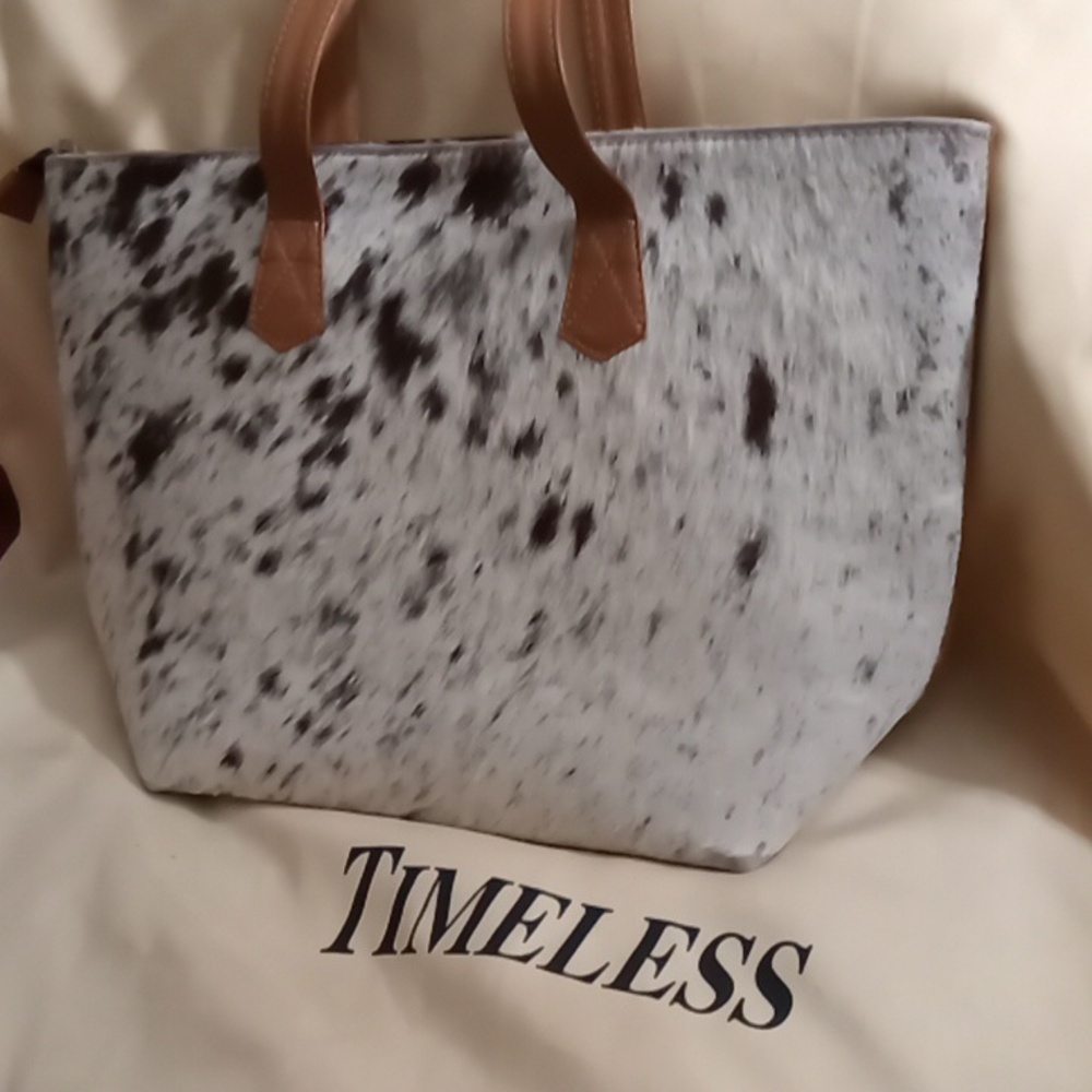 Genuine Fur Stunning Shoulder Purse Handbag.